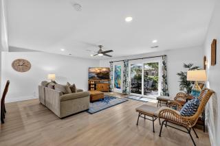 613 Queen's Grant - 5