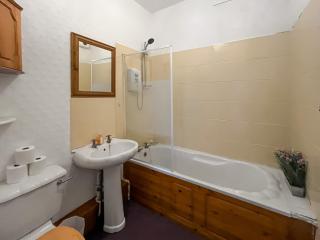 Lochside Hermitage - 1