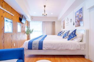 Higashi-Shinjuku 903 - 9