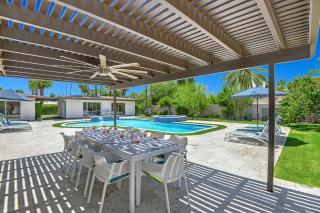 Palm 57 - Alice Lodging - 1