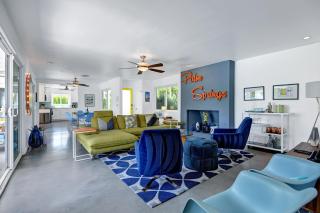 Modern Pura Vida - Alice Lodging - 1