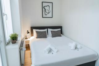 Fully Equipped Apartment, lovely bed - 3