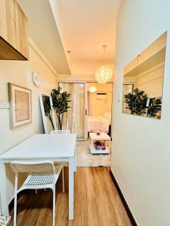 Prisma Residences by Kozy Mood - 1