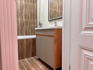 Cozy apartment on Frunze 466 - 2