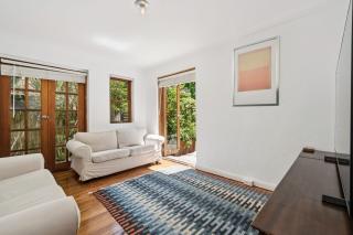 The Mud Brick House - 8