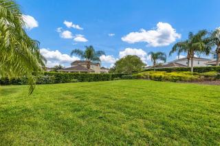 Sun-Kissed 6 Bdrm Villa with Private Pool at Encore - 8