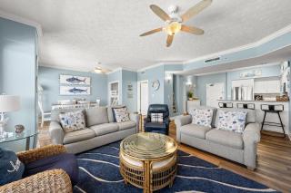 Beautiful Condo with Spacious Balcony to Enjoy Fascinating Ocean View - Unit 1002 - 4