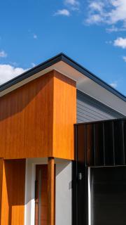 Riverfront 10 min to The Bend - 1