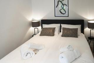 Family-friendly Apartment With Garden & Parking - 8