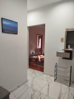 Andrews Cozy house - 1