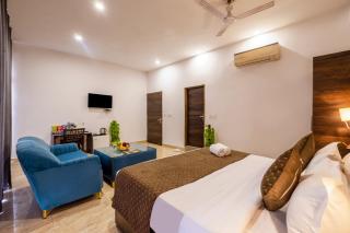 Hotel Kiara Grand - Near Mahipalpur Main Market - 1
