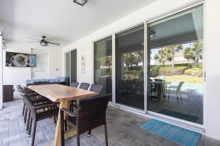 Charming 8 Bdrm Villa with Games Room at Encore - 4