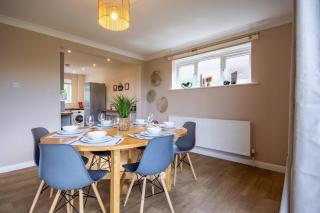 Great Views, Fast Wifi & Driveway Parking - 7