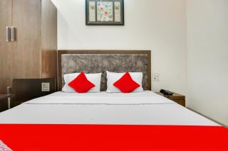 Hotel O King Star Residency - 9