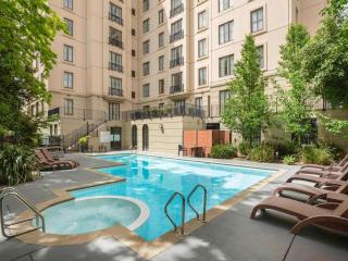 Mantra on Jolimont Melbourne - 8