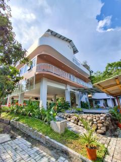 Hotel Kebon Kana Kaliurang - 0