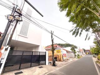 RedDoorz at Simple Stay Cengger Ayam - 1