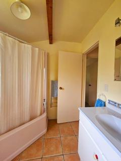 Tatahiti Haven - Sea Views & Classic Kiwi Charm - Tata Beach - 5