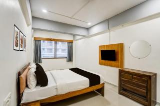 Collection O Sabarmati River Gandhinagar Formerly Hotel Royal Park - 6