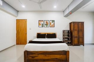 Collection O Sabarmati River Gandhinagar Formerly Hotel Royal Park - 2