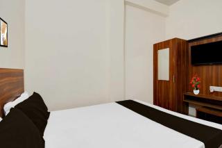 Hotel O Sultanpur Railway Junction Formerly Sanskar Marriage Lawan - 2