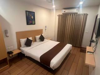 Hotel O Parvathipuram Railway Station Road Formerly Siva Karthikeya Residency - 7