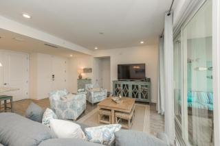 Sunset Margarita - Luxury Condo Lanai Pool Beach Gear Bikes Dogs OK 5 Mins to Gulf Beaches - 6