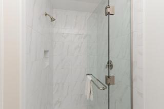 Sunset Margarita - Luxury Condo Lanai Pool Beach Gear Bikes Dogs OK 5 Mins to Gulf Beaches - 2