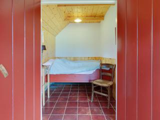 Cozy Apartment in Enschede near Forest - 5