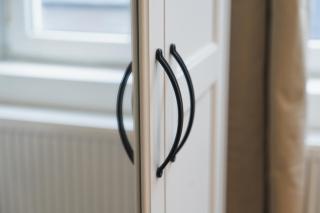 Lovely 1BR & 1LR Apartment, Only 15 Min Walk to City Center - Gand - 1