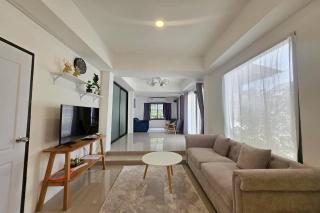 Breezy Bliss Home - 8