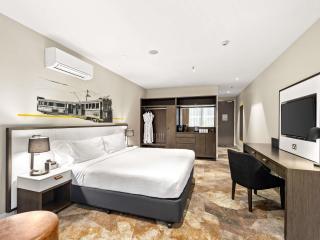 Peppers Docklands - 0