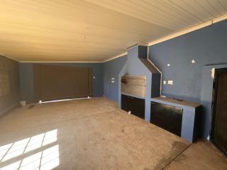 8 Olives Cottage - 1