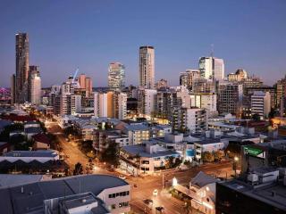 The Johnson Brisbane - Art Series - 2