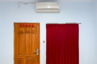 RedDoorz Syariah at Serenity Guesthouse Subang - 7