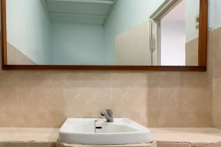 RedDoorz Syariah at Serenity Guesthouse Subang - 6