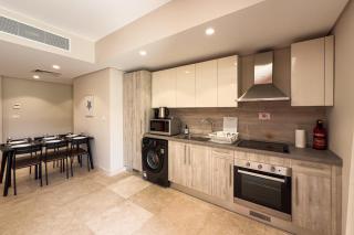 The Platinum Perch 2BDR Pool View Free Pool & Beach Access - 5