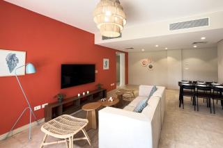 The Platinum Perch 2BDR Pool View Free Pool & Beach Access - 1