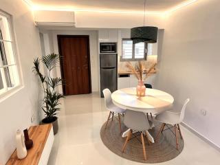 Amelia luxury beachfront apartment near airport - 3