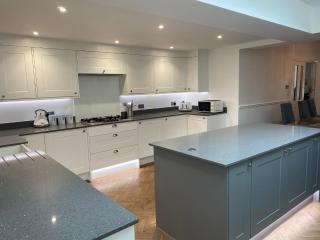 Seafront folkestone Sandgate channel tunnel - 5 star property Sleeps 12 - 8