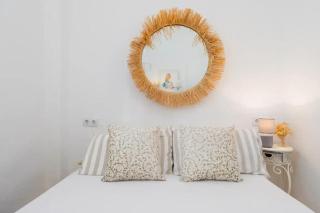 Bright Apartment in Seville with Private Garden - 8