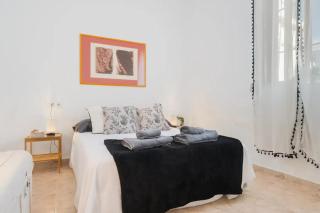 Bright Apartment in Seville with Private Garden - 6