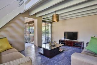 Fairview Crescent 03 by CTHA - 3