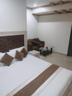 Dream Palace Hotel - 8