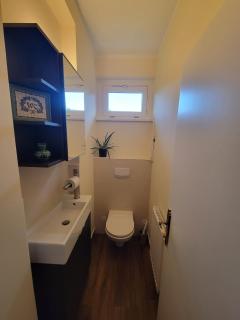 Garden studio with kitchenette - 7