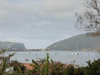 Water View Villas - Millwood Premium Apartment - 9