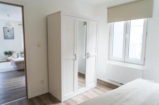 Lovely 1BR & 1LR Apt for 4P, Only 15 Min Walk to City Center - Gante - 6