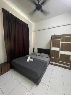 Sungai Udang Homestay, 3 air-conditioned rooms, maximum 8 people - 5