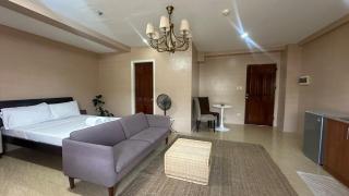 Centrally Located Spacious Studio Near the Beach - 7