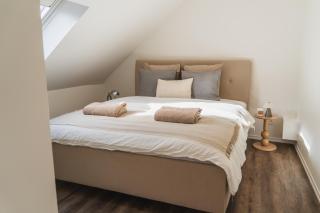 Cozy 1BR & Living Room Apartment, Just 15 Minutes to Downtown - Ghent - 4